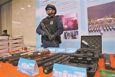 欠款到期无处还钱 &ldquo;杀头息&rdquo;&ldquo;高级黑&rdquo;是这个套路