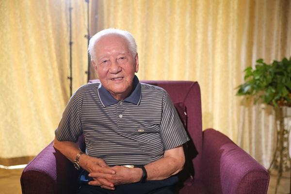 著名核潜艇专家黄旭华:中华民族必定如日出东方一般崛起