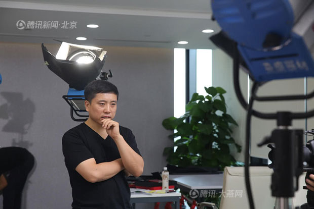 解剖师归国转行做摄影 为世界首富拍肖像