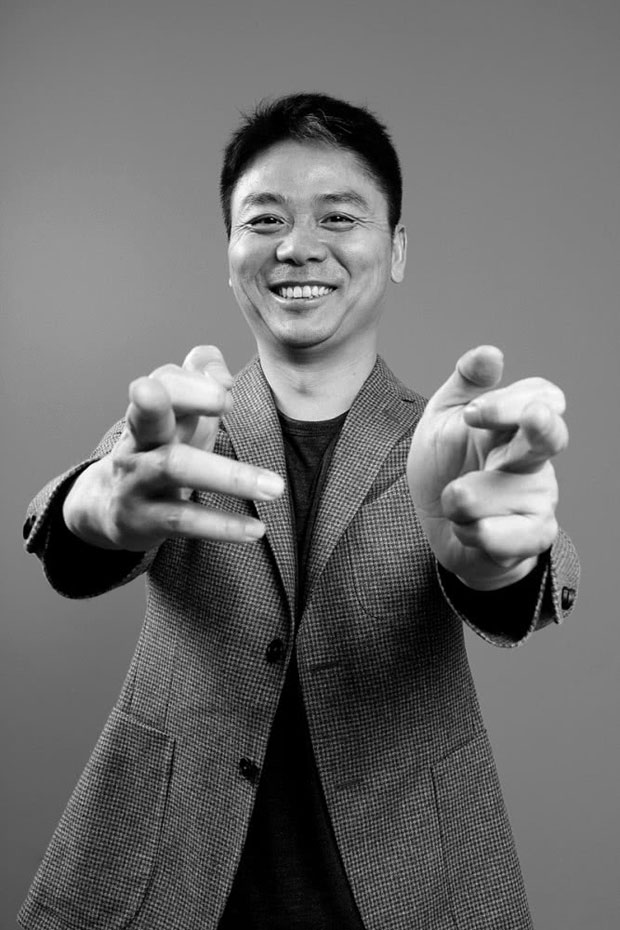 解剖师归国转行做摄影 为世界首富拍肖像