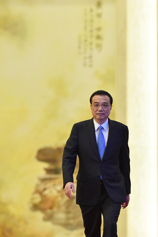 李克强记者会上释放哪些“重磅”民生利好?