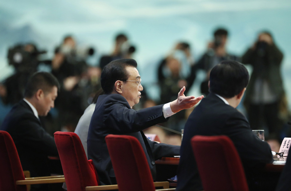 李克强记者会上释放哪些“重磅”民生利好?