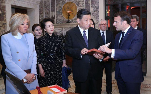 送给习主席的这份国礼 在法国知音很多