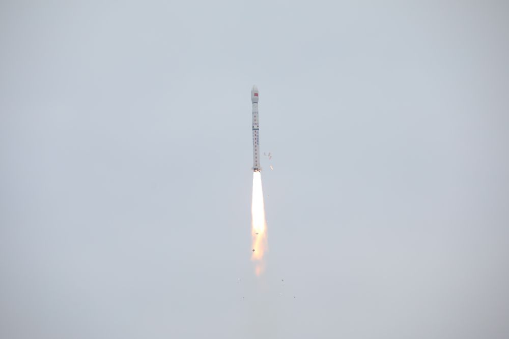 我国成功发射高分十二号卫星