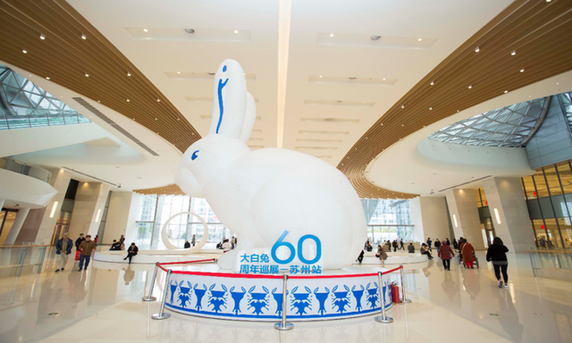 特稿：不止&ldquo;回忆杀&rdquo;！国货老品牌潮起来、走出去 