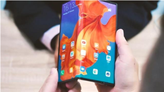 折叠屏手机出道一年：技术成熟多少？何时能买得起？