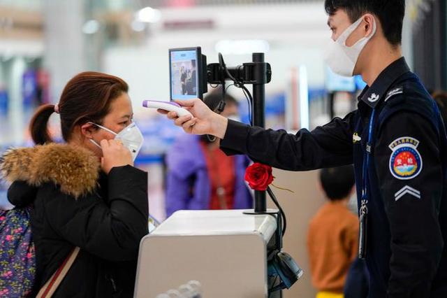 18万元一个座位瞬间售罄？留学生想回国昂贵且危险