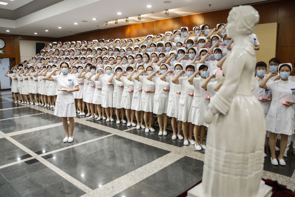 北京：新入职护士“授帽”纪念南丁格尔   国家品牌网