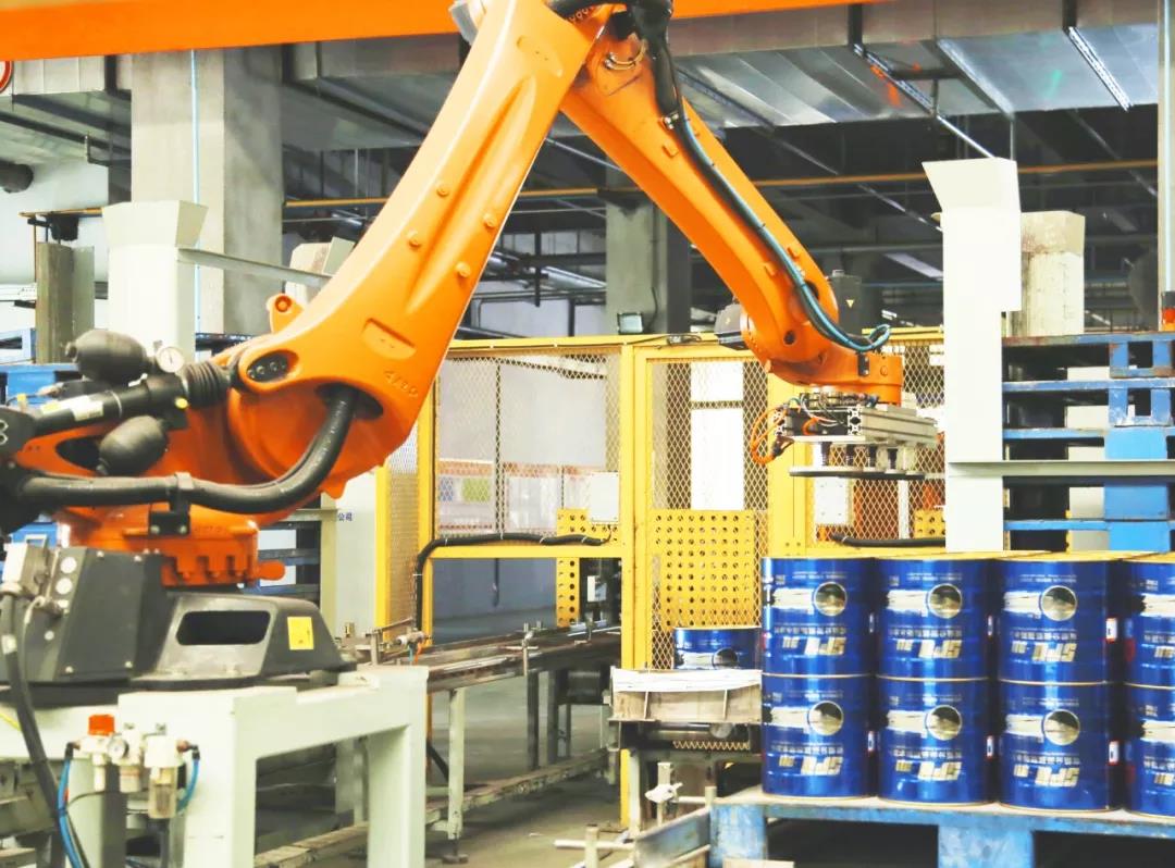 东方雨虹：数字化转型升级，引领行业步入智能制造时代