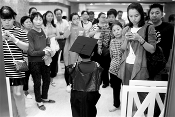 培训机构&ldquo;踪迹&rdquo;难寻&hellip;&hellip;第三方机构监管预付费，这事靠谱？隐患仍存！