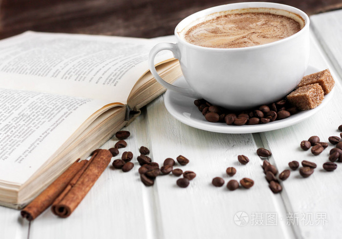 书店咖啡&ldquo;组CP&rdquo; 双向导流为上海品质生活倍增文艺香气