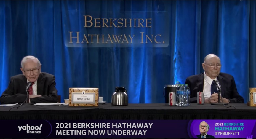 巴菲特芒格重磅合体！500亿现金储备 4小时股东大会信息量爆棚 