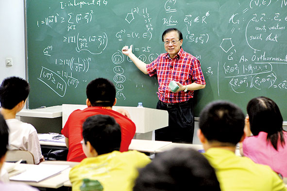 姚期智：人生为一大事而来，引领中国“图灵”之路 