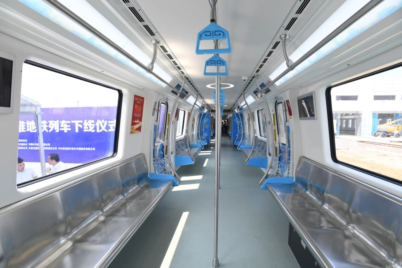 完全自主知识产权！首列中国标准地铁列车下线  国家品牌网
