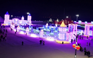 资本涌入催热冰雪经济 产业总规模已达6000亿元 