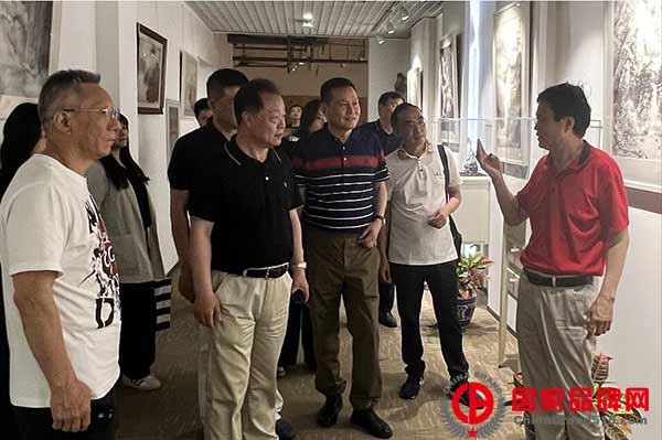 刘人岛艺术成就的新突破   国家品牌网