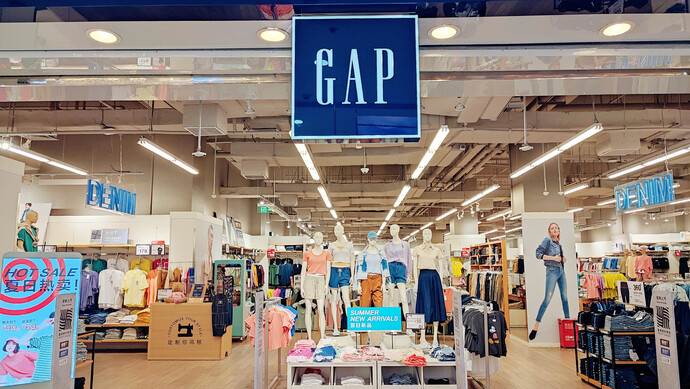 继H&M后，GAP多门店将关闭，国际快时尚不再受欢迎？
