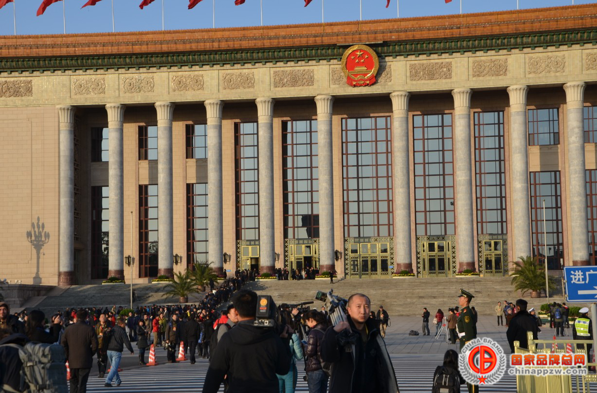 前程添锦绣 山河更壮丽 聚焦十八大 会场内外花絮