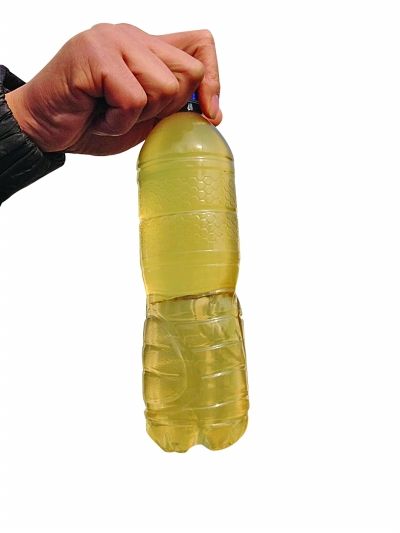 两豪车喝下中石化&ldquo;注水油&rdquo;熄火 中石化承认问题油