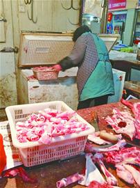 低价羊肉混合鸭、狗、羊肉精属消费欺诈行为