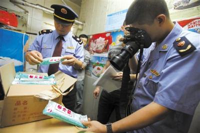 瑞华老冰棍菌落总数超标1767倍 "实在太脏太脏"