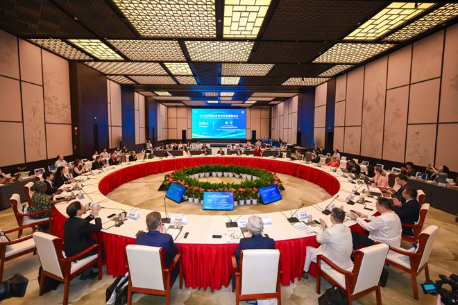 为全球和平发展注入确定性