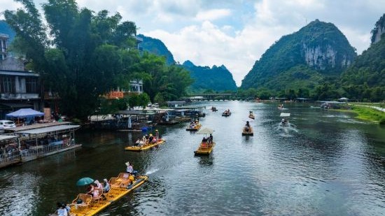 政策红利持续释放 &ldquo;中国游&rdquo;为消费添彩