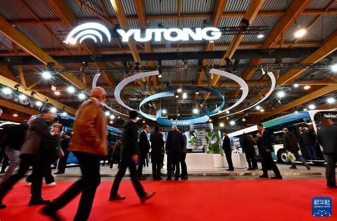 综述｜80余家中企亮相世界客车博览会 电动和智能成焦点