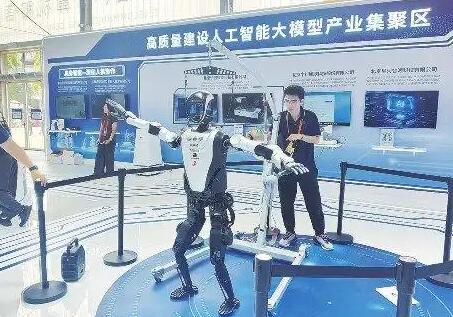 人形机器人如何迈向规模化应用 