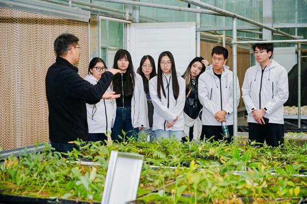 农科青年如何知农爱农