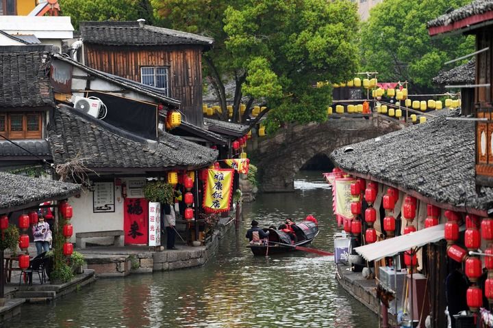 浙江绍兴：一泓文脉润古城