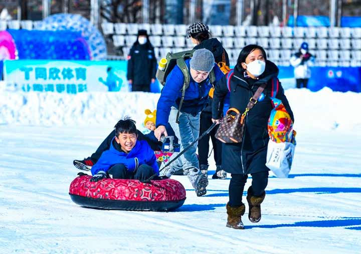 第十五届鸟巢欢乐冰雪季即将开园