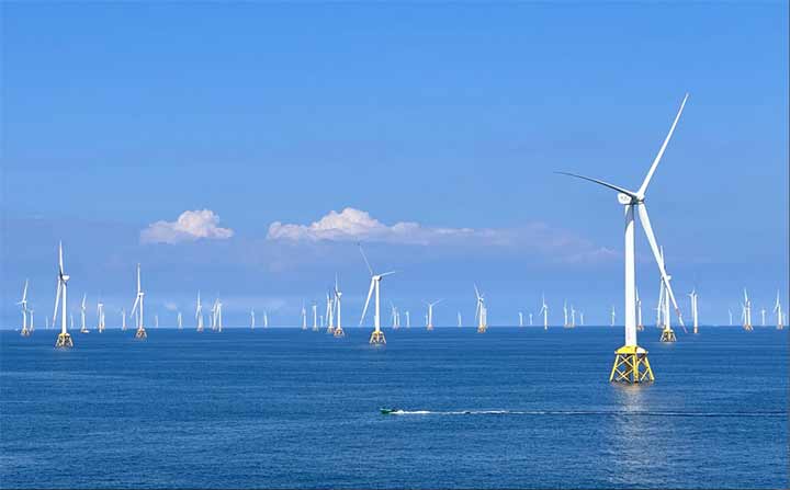 全球首台20兆瓦海上风电机组并网发电