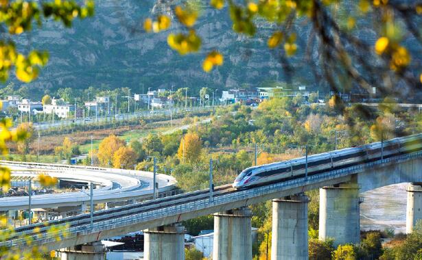 消费券、老年&ldquo;折上折&rdquo;、自行车随身行&hellip;&hellip;铁路系列旅游惠民新政即将上线