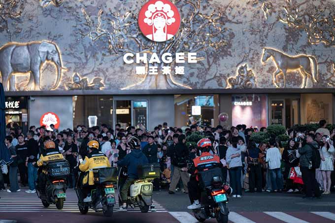 六月起，拿外卖先看封签