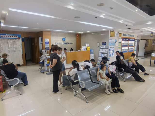 守住零近视防线：12岁男孩科学干预成功&ldquo;冻结&rdquo;眼轴增长