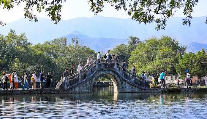 交通票根链接消费新场景（探访） 